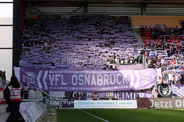 SSV Jahn Regensburg 1 - FLAGGE - 2 x 1.5 m – Ultras Schal