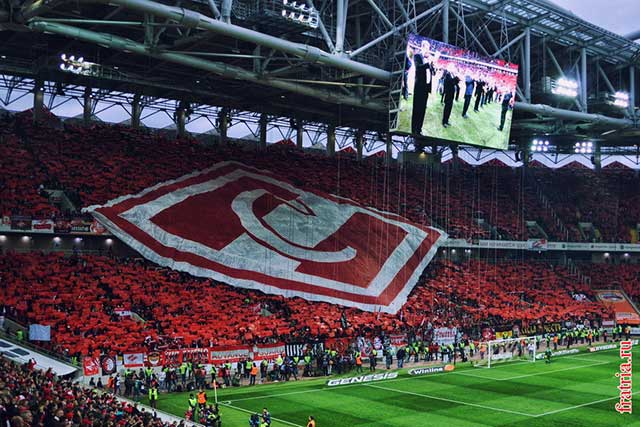 ULTRAS-TIFO.net - Good night from Spartak Moscow!