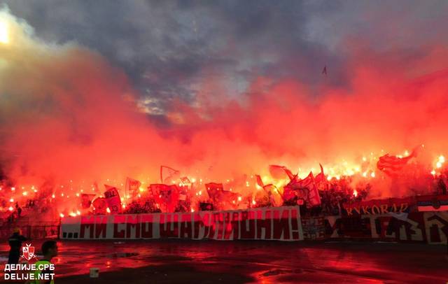 Ultras World - Radnički Niš vs Crvena Zvezda 05.11.2017.