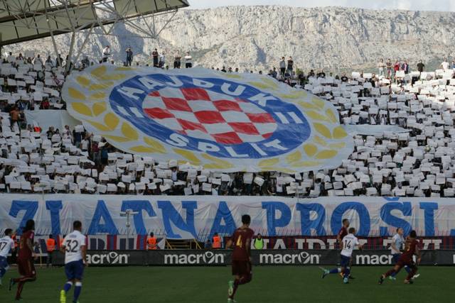 Hadjuk Split's derby with Rijeka interrupted by iron-bar wielding hooligan