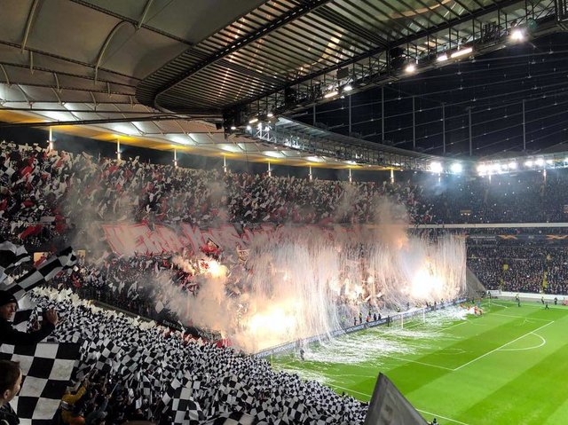 Eintracht Frankfurt om 1