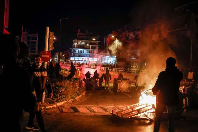 greek hooligans riots