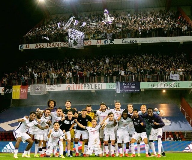 Standard liège v anderlecht hi-res stock photography and images