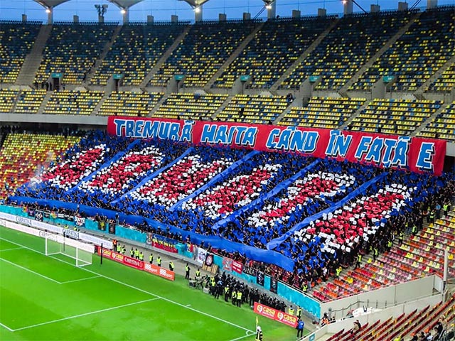 Football â€“ STEAUA BUCHAREST Vs. DINAMO BUCHAREST Editorial Photo - Image  of action, romania: 69681146