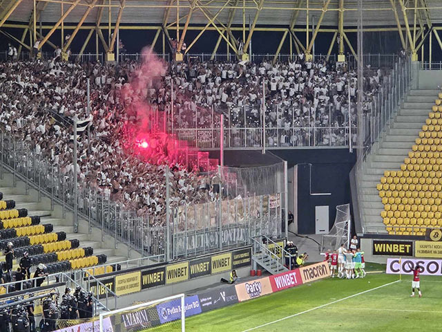 ultras